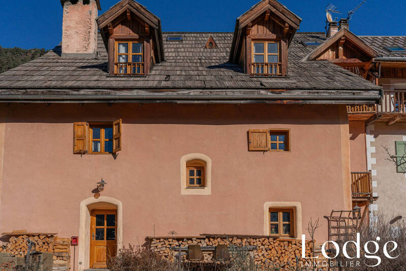 Vente maison 12 pièces 440 m² à La Salle-les-Alpes 05240