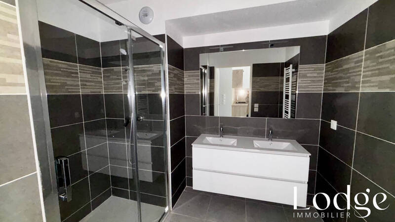 Location appartement 3 pièces 68 m² à Briançon 05100 - 1 085 €