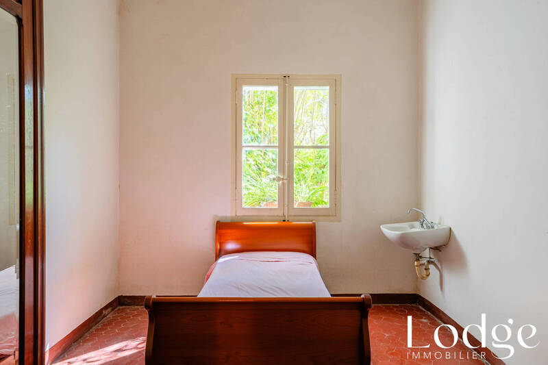 Vente maison 10 pièces 220 m² à Aix-en-Provence 13100