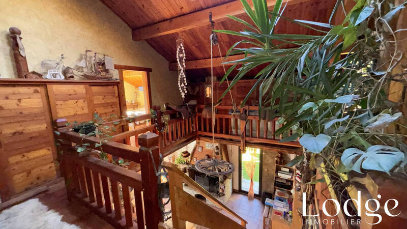 Vente maison 8 pièces 320 m² à Val-des-Prés 05100