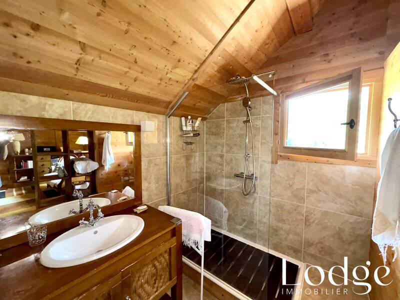 Vente maison 5 pièces 160 m² à Puy-Saint-Vincent 05290