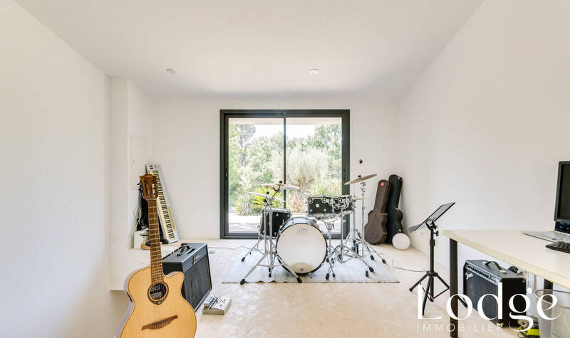 Vente maison 6 pièces 180 m² à Belcodène 13720