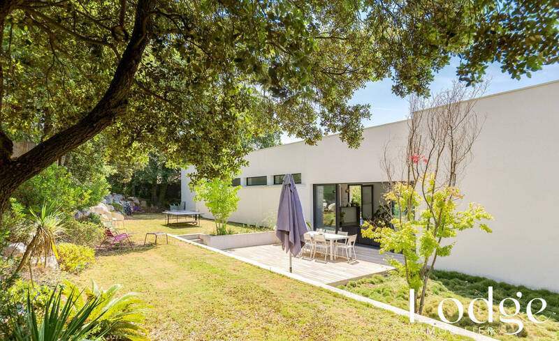 Vente maison 6 pièces 180 m² à Belcodène 13720