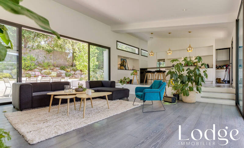 Vente maison 6 pièces 180 m² à Belcodène 13720