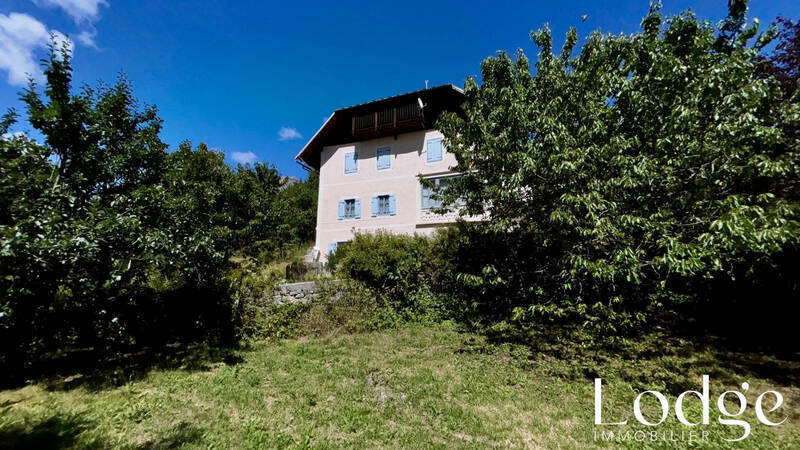 Vente maison 26 pièces 400 m² à Pelvoux 05340