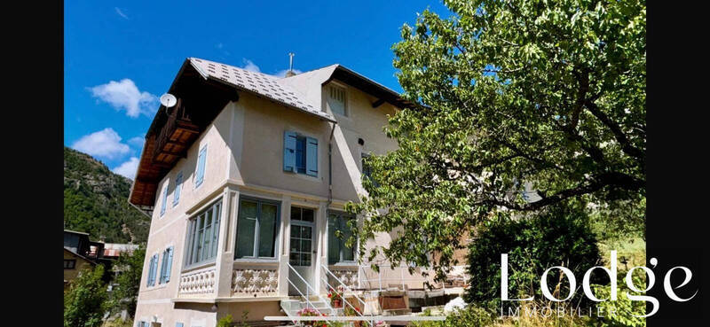 Vente maison 26 pièces 400 m² à Pelvoux 05340