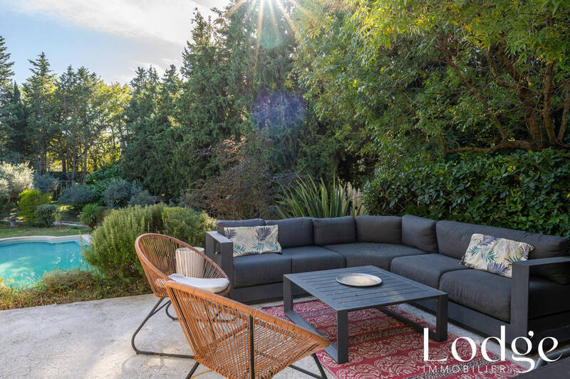 Vente maison 8 pièces 250 m² à Aix-en-Provence 13090