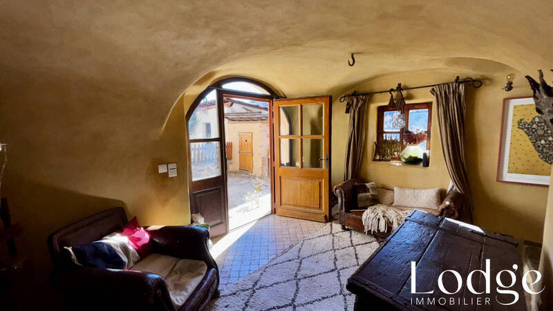 Vente maison 12 pièces 440 m² à La Salle-les-Alpes 05240