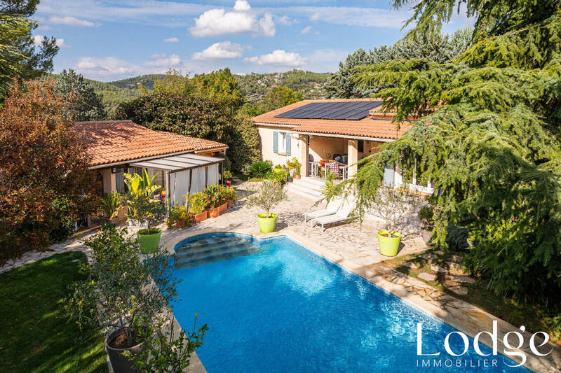 Vente maison 6 pièces 180 m² à Auriol 13390