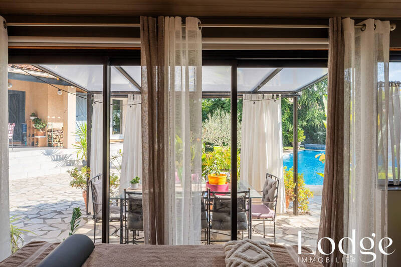 Vente maison 6 pièces 180 m² à Auriol 13390