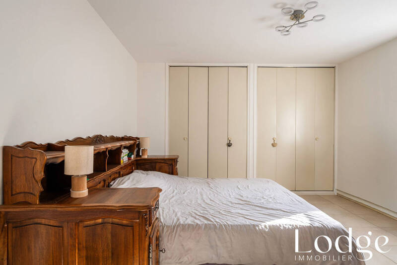 Vente maison 6 pièces 180 m² à Auriol 13390