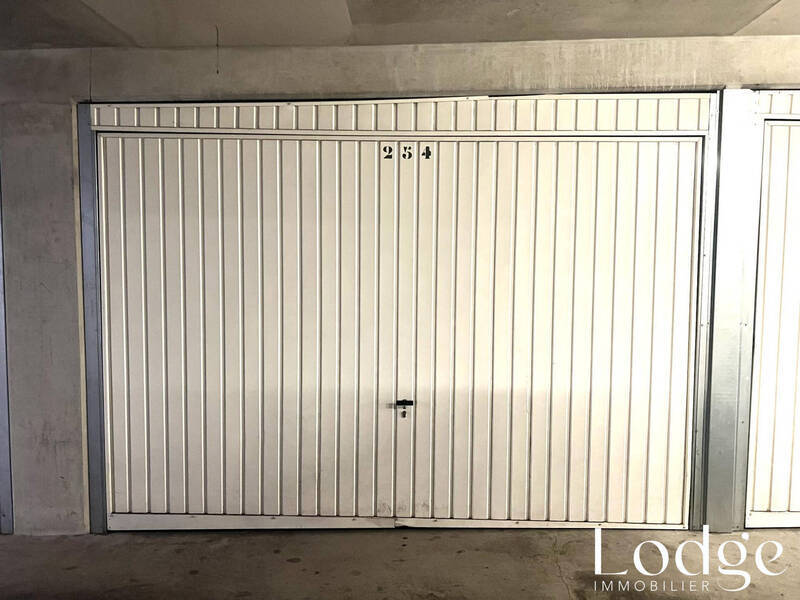 Vente parking 15 m² à Marseille 3e Arrondissement 13003