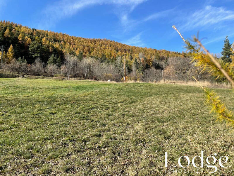 Vente terrain 994 m² à Briançon 05100