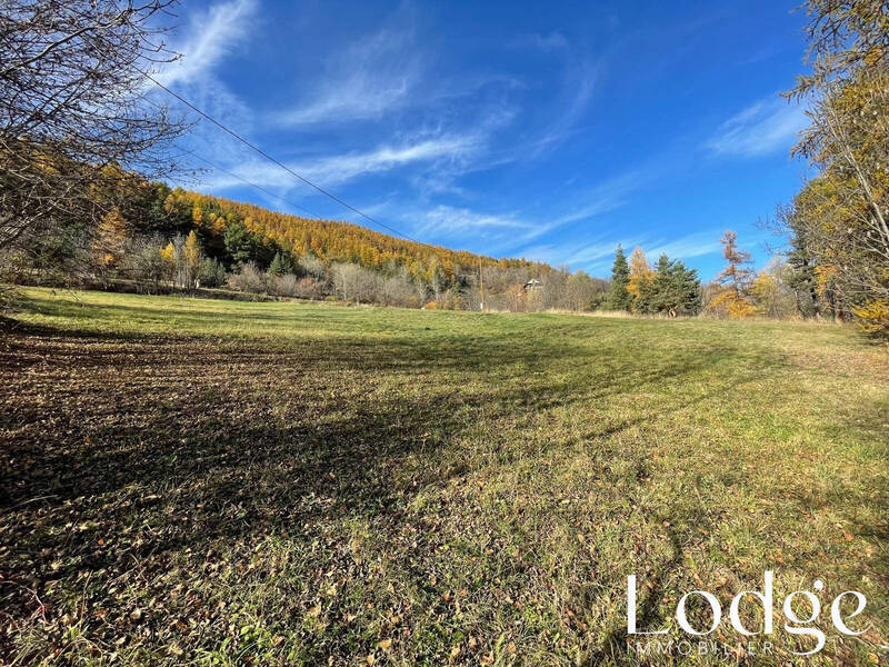Vente terrain 994 m² à Briançon 05100