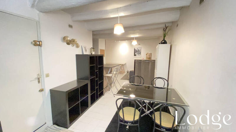 Location appartement 2 pièces 37 m² à Aix-en-Provence 13100 - 860 €