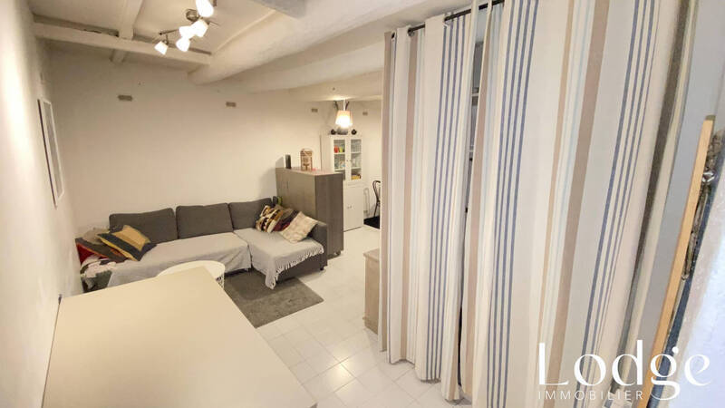 Location appartement 2 pièces 37 m² à Aix-en-Provence 13100 - 860 €