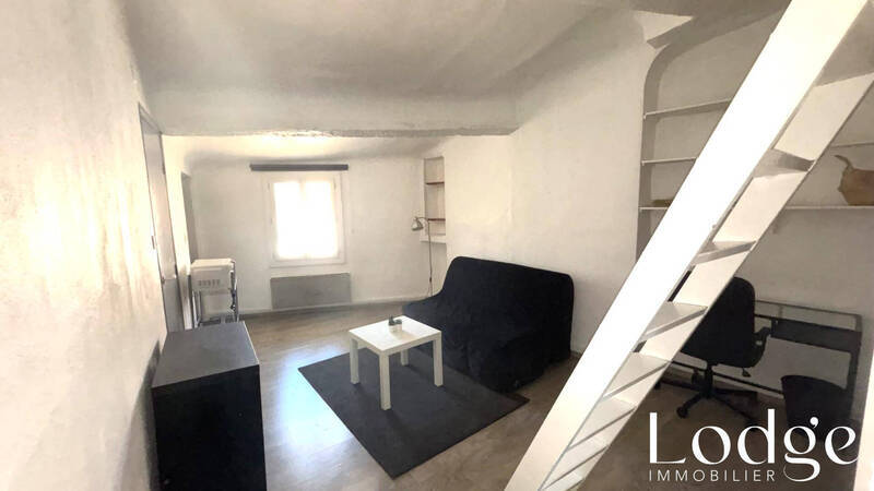 Location appartement 1 pièce 27 m² à Aix-en-Provence 13100 - 745 €