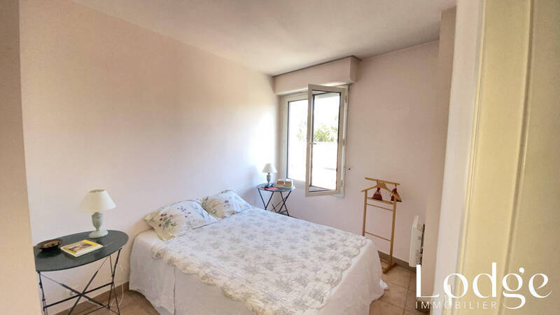 Location appartement 2 pièces 43.38 m² à Aix-en-Provence 13100 - 899 €