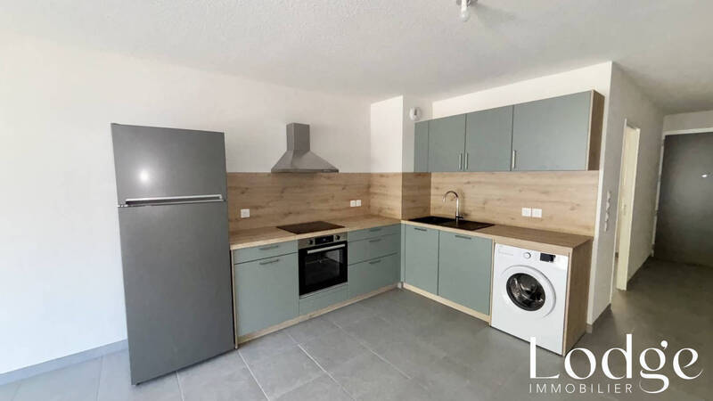 Location appartement 3 pièces 68 m² à Briançon 05100 - 1 085 €