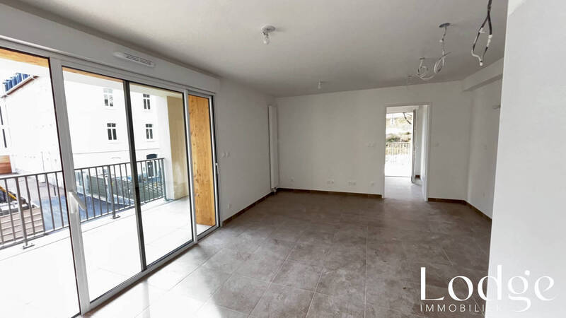 Location appartement 3 pièces 59 m² à Briançon 05100 - 1 085 €