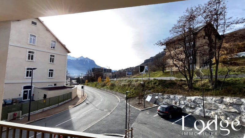 Location appartement 3 pièces 59 m² à Briançon 05100 - 1 085 €