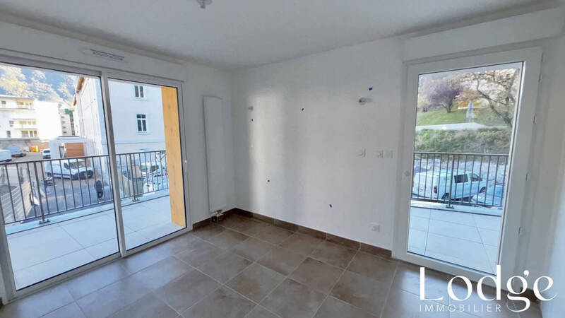 Location appartement 3 pièces 59 m² à Briançon 05100 - 1 085 €