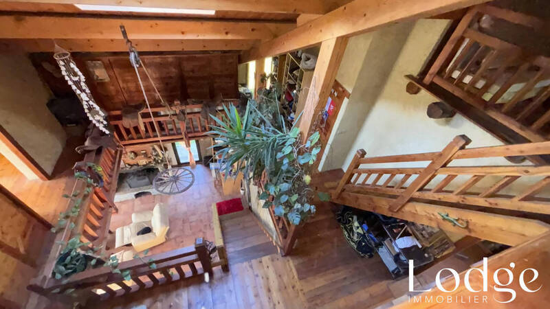 Vente maison 8 pièces 320 m² à Val-des-Prés 05100