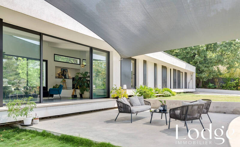 Vente maison 6 pièces 180 m² à Belcodène 13720