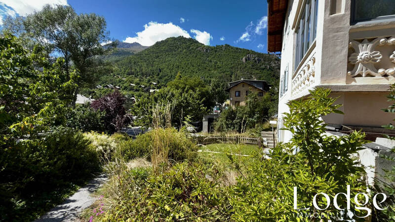 Vente maison 26 pièces 400 m² à Pelvoux 05340