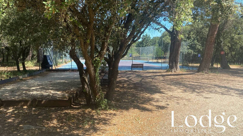 Vente maison 15 pièces 300 m² à Grans 13450