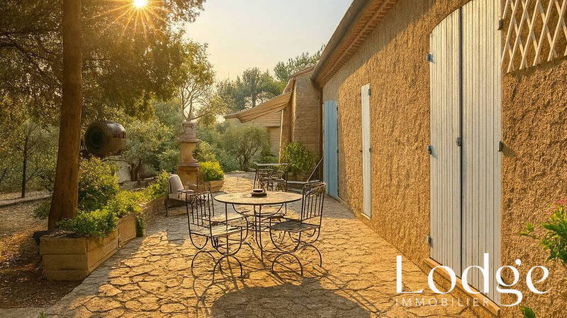 Vente maison 15 pièces 300 m² à Grans 13450