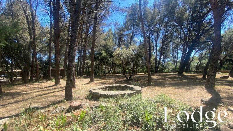 Vente maison 15 pièces 300 m² à Grans 13450