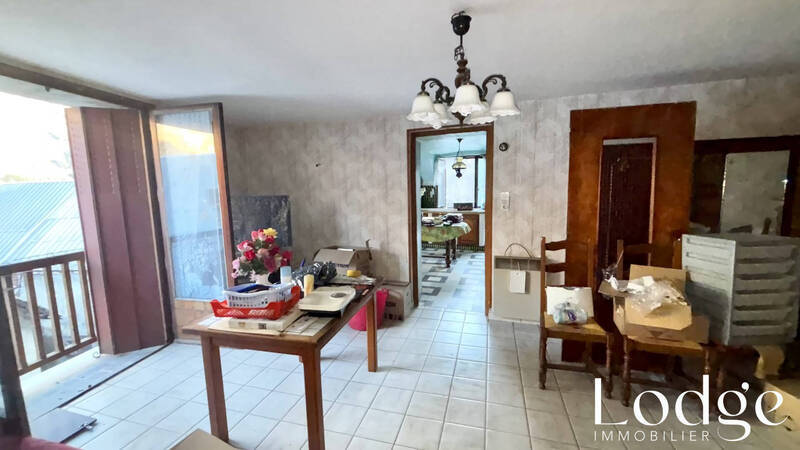 Vente maison 10 pièces 350 m² à L' Argentière-la-Bessée 05120
