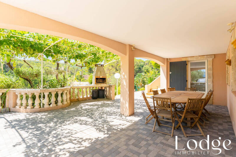 Vente maison 6 pièces 158.58 m² à Peypin 13124