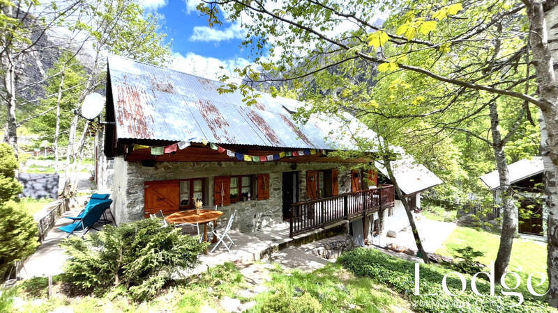 Vente maison 6 pièces 120 m² à Pelvoux 05340