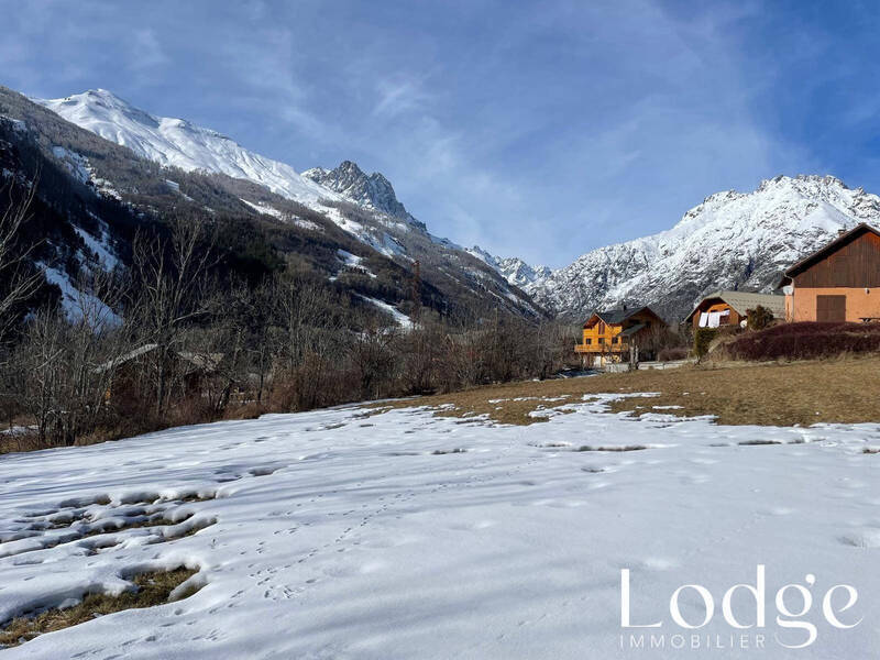 Vente terrain 1964 m² à Pelvoux 05340