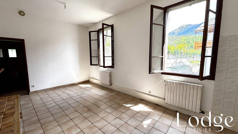 Vente appartement 3 pièces 74 m² à Briançon 05100