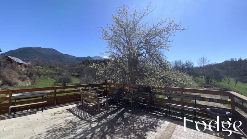 Vente maison 6 pièces 206 m² à Freissinières 05310