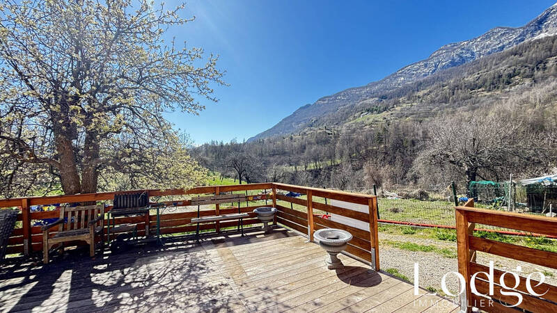 Vente maison 6 pièces 206 m² à Freissinières 05310