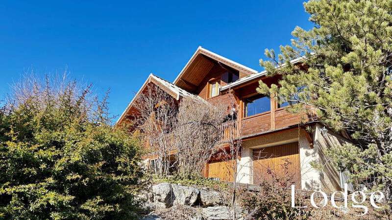 Vente maison 6 pièces 140 m² à Les Vigneaux 05120