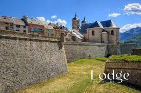 Vente maison 110 m² à Briançon 05100