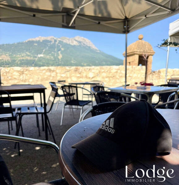 Vente maison 110 m² à Briançon 05100