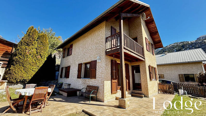 Vente maison 5 pièces 120 m² à Briançon 05100