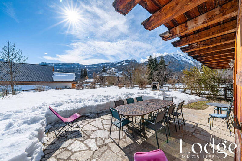 Vente maison 8 pièces 175 m² à Pelvoux 05340