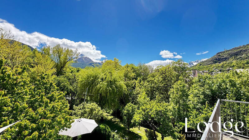Vente maison 8 pièces 160 m² à Briançon 05100