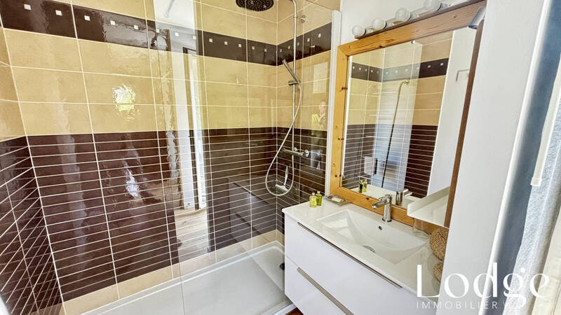 Vente maison 8 pièces 160 m² à Briançon 05100