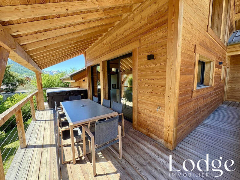 Vente maison 6 pièces 256 m² à Briançon 05100
