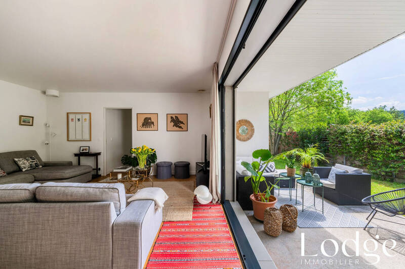Bien vendu maison 6 pièces 136 m² à Aix-en-Provence 13100