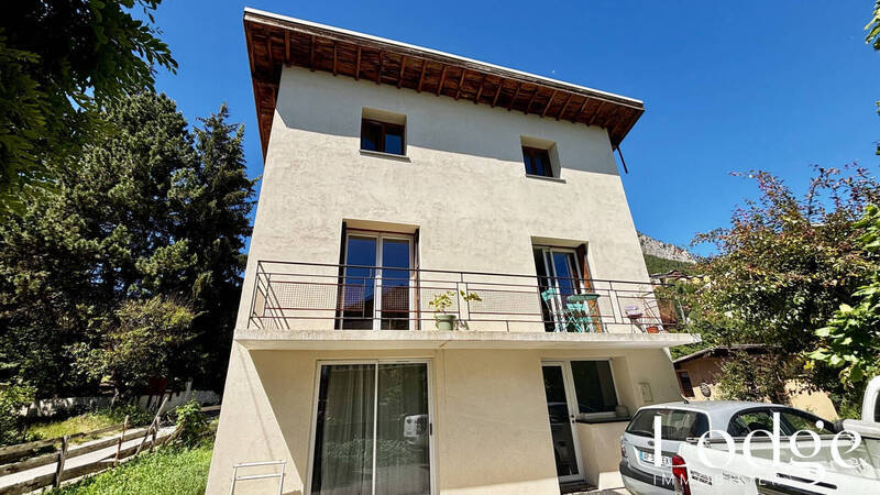 Vente maison 5 pièces 125 m² à Briançon 05100