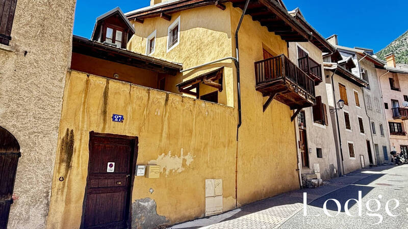 Vente appartement 2 pièces 40 m² à Briançon 05100